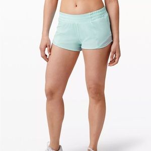 Lululemon Low Rise Hotty Hot Short Blue Glow Size 12